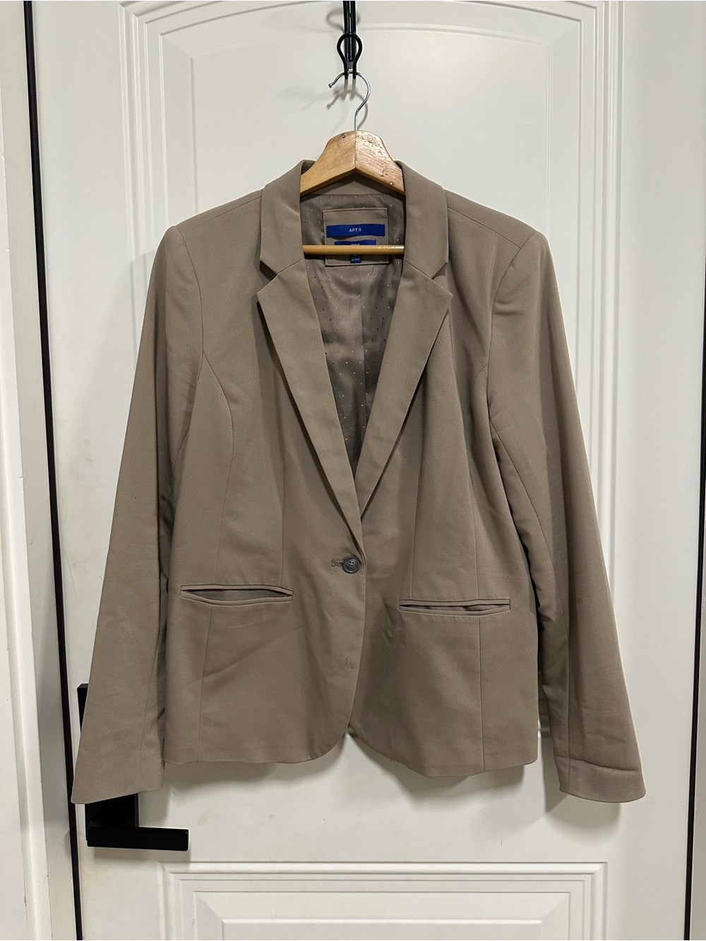 Apt. 9 Taupe Single-Button Women’s Blazer